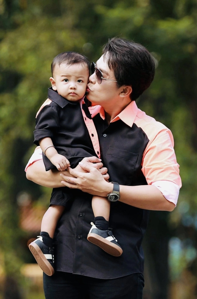 Diễn viên Hòa Hiệp: Một mình nuôi con, để lộ chuyện tình cảm bất ổn với người vợ bí mật - Ảnh 4.