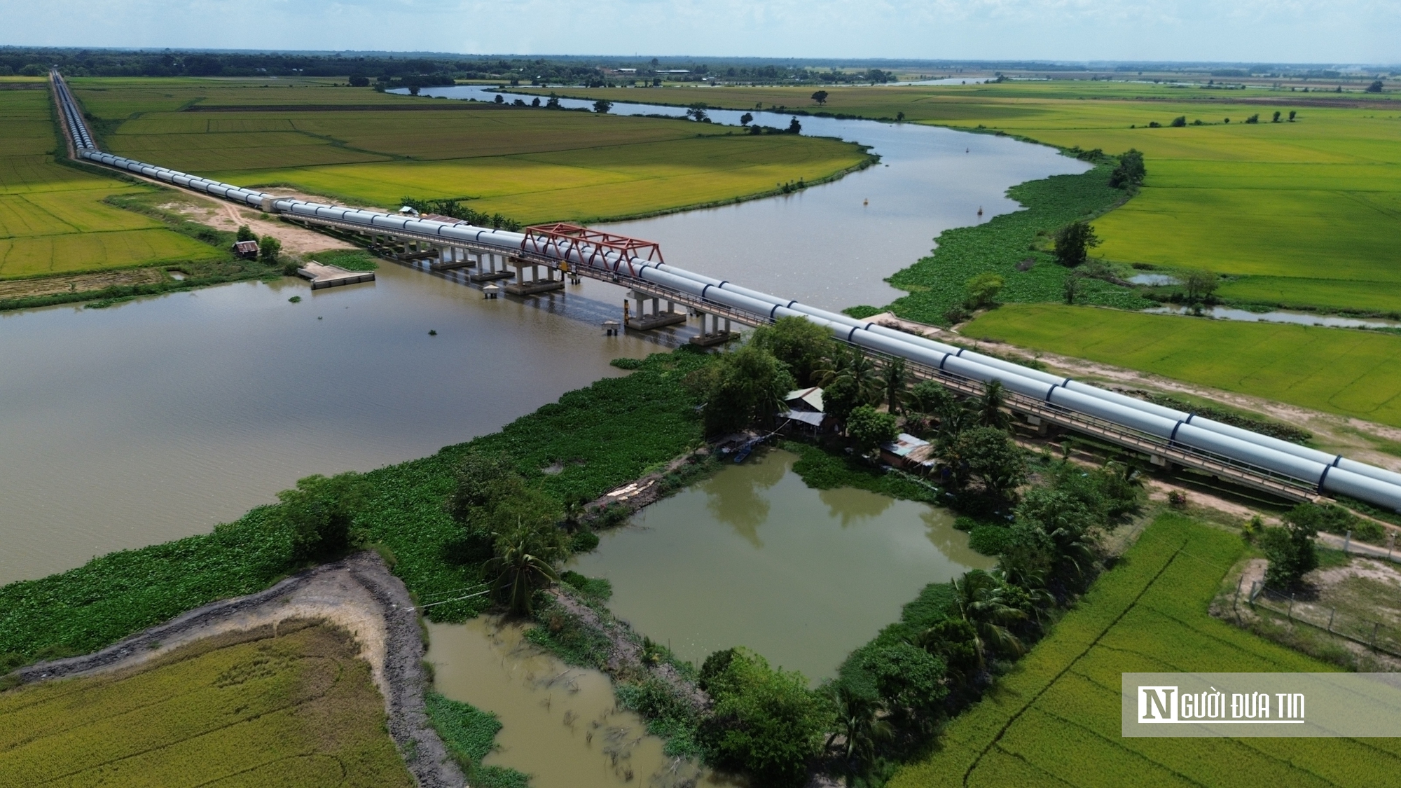 Cận cảnh hệ thống dẫn nước “khủng” đưa nước vượt sông Vàm Cỏ Đông về vùng biên Tây Ninh - Ảnh 3.