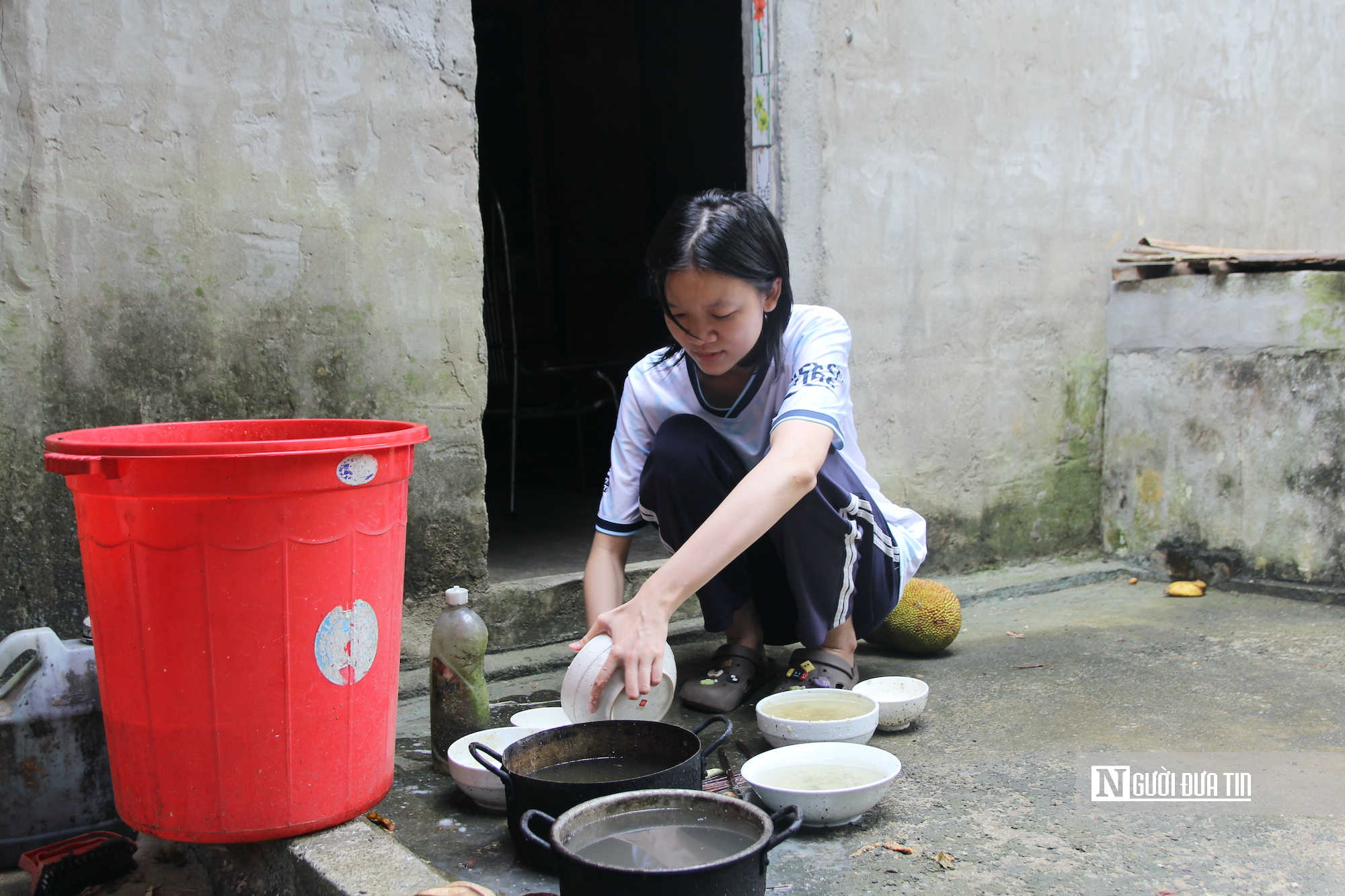 Khát khao đến giảng đường của nữ sinh nghèo Hà Tĩnh - Ảnh 5.