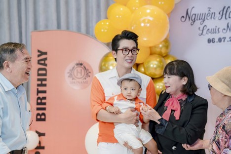 Diễn viên Hòa Hiệp: Một mình nuôi con, để lộ chuyện tình cảm bất ổn với người vợ bí mật - Ảnh 3.