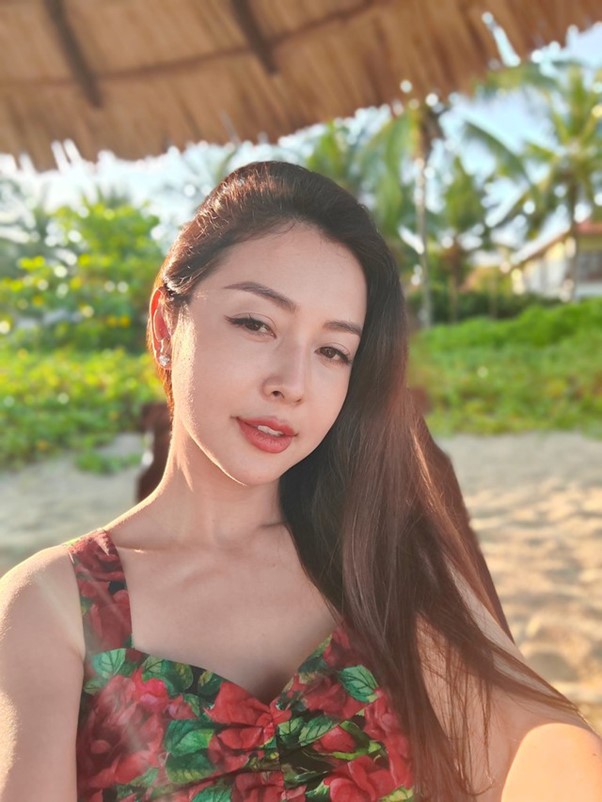 Hoa hậu 4 con: Cuộc sống viên mãn, sang chảnh, U40 vẫn khiến chồng 2 say đắm- Ảnh 7. Hoa hậu 4 con: Cuộc sống viên mãn, sang chảnh, U40 vẫn khiến chồng 2 say đắm- Ảnh 7.