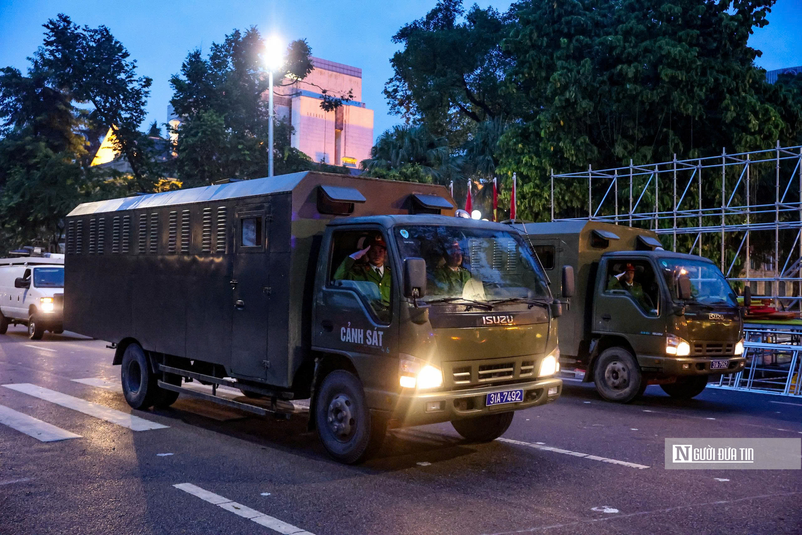 Công an Hà Nội sơ duyệt diễu binh chào mừng kỷ niệm 80 năm Cách mạng Tháng Tám- Ảnh 2. Công an Hà Nội sơ duyệt diễu binh chào mừng kỷ niệm 80 năm Cách mạng Tháng Tám- Ảnh 2.