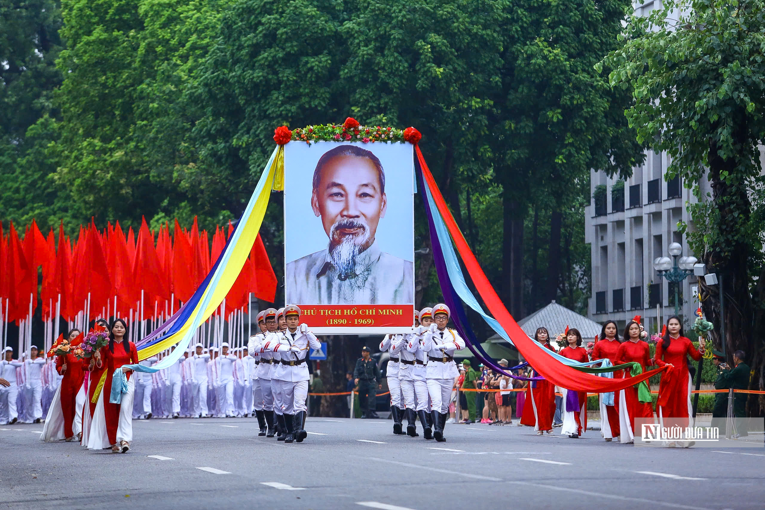 Công an Hà Nội sơ duyệt diễu binh chào mừng kỷ niệm 80 năm Cách mạng Tháng Tám- Ảnh 1. Công an Hà Nội sơ duyệt diễu binh chào mừng kỷ niệm 80 năm Cách mạng Tháng Tám- Ảnh 1.