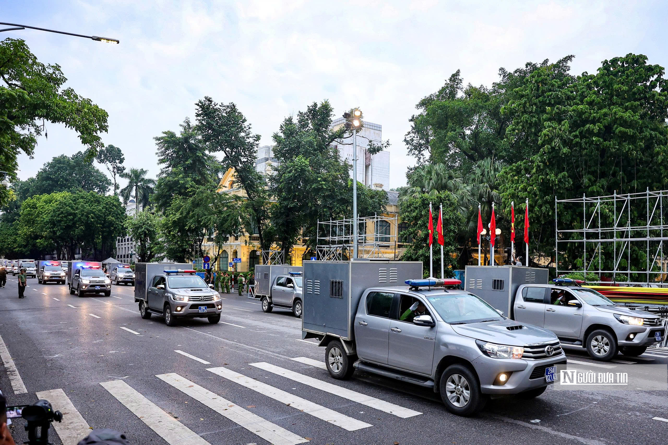 Công an Hà Nội sơ duyệt diễu binh chào mừng kỷ niệm 80 năm Cách mạng Tháng Tám- Ảnh 10. Công an Hà Nội sơ duyệt diễu binh chào mừng kỷ niệm 80 năm Cách mạng Tháng Tám- Ảnh 10.