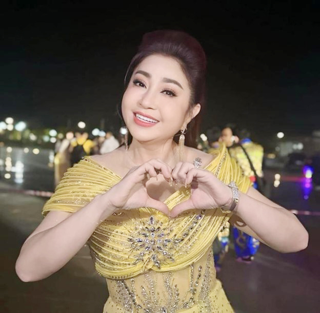 Nữ NSƯT được gọi là "thần đồng cải lương" từng kiếm được cả cây vàng/đêm, U60 vẫn lẻ bóng - Ảnh 6.