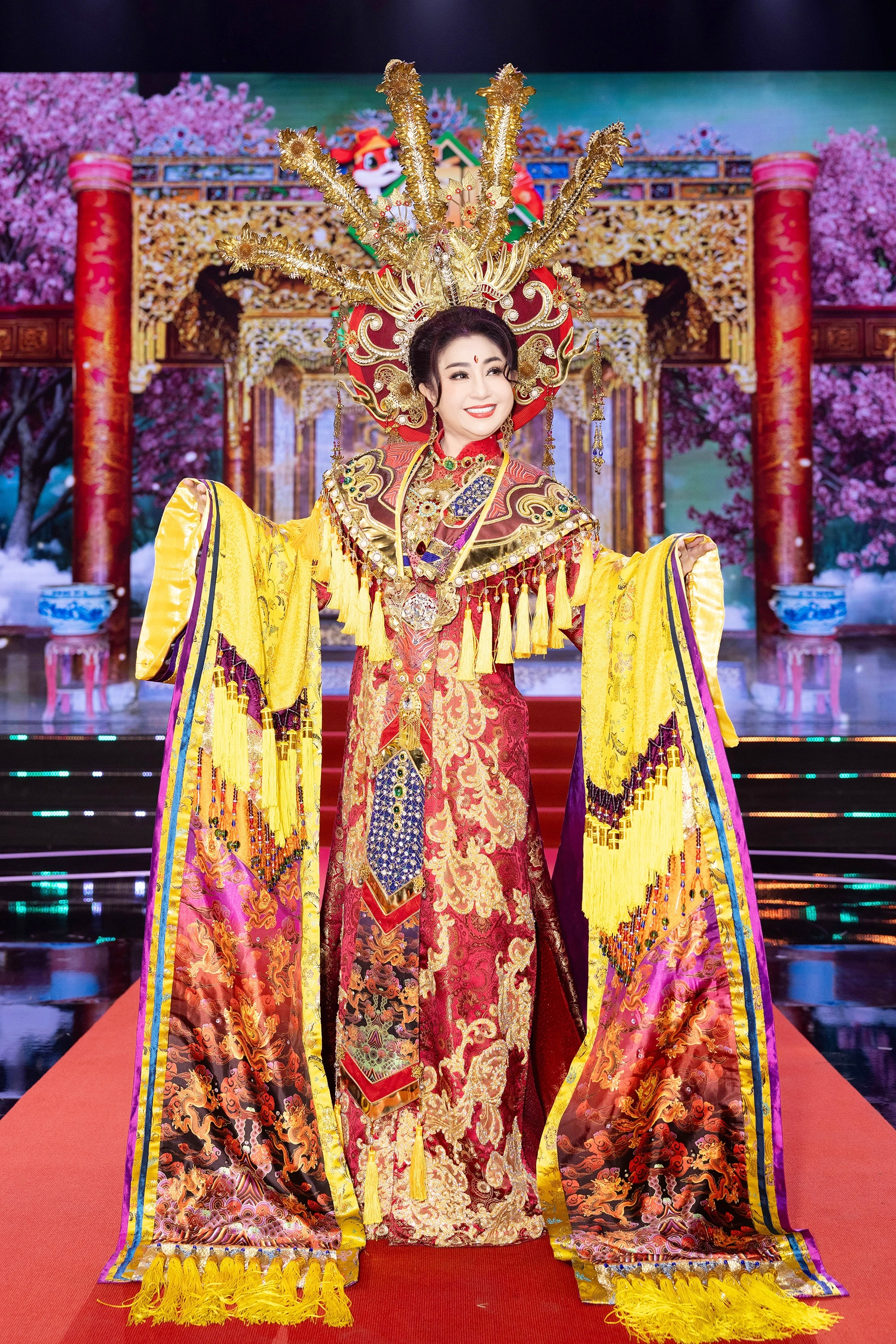 Nữ NSƯT được gọi là "thần đồng cải lương" từng kiếm được cả cây vàng/đêm, U60 vẫn lẻ bóng - Ảnh 5.