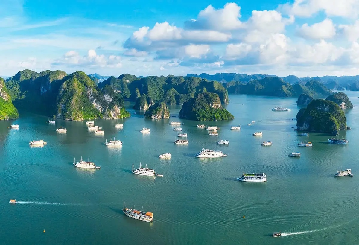 Tất cả tàu du lịch trên Vịnh Hạ Long sẽ được lắp thiết bị này - Ảnh 1.