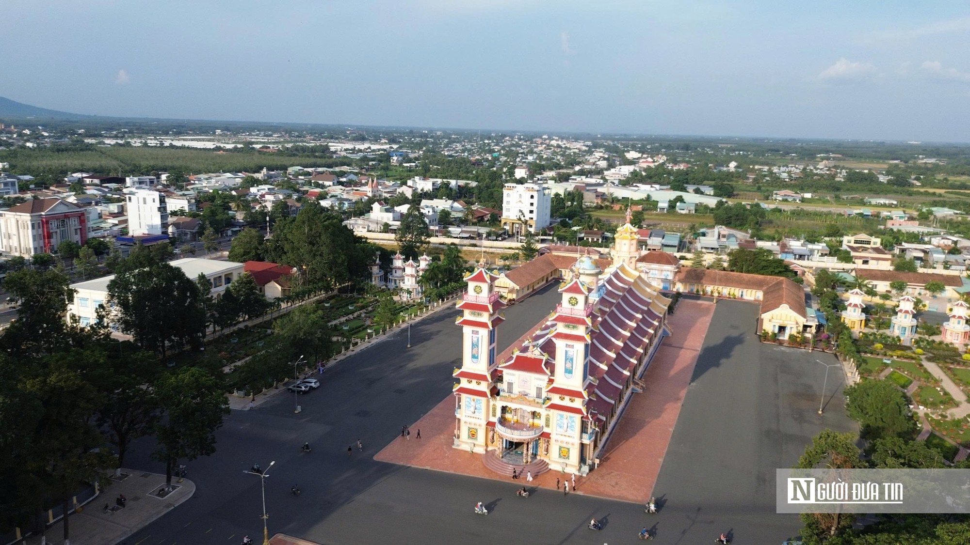 Những “du khách” đặc biệt giữa rừng Tòa Thánh Tây Ninh- Ảnh 7.