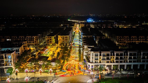Thành phố Thiên niên kỷ T&T City Millennia bừng sáng trước đại nhạc hội - Ảnh 1.