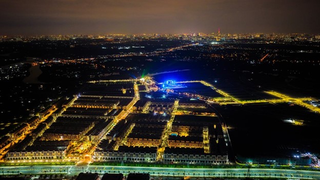 Thành phố Thiên niên kỷ T&T City Millennia bừng sáng trước đại nhạc hội - Ảnh 2.