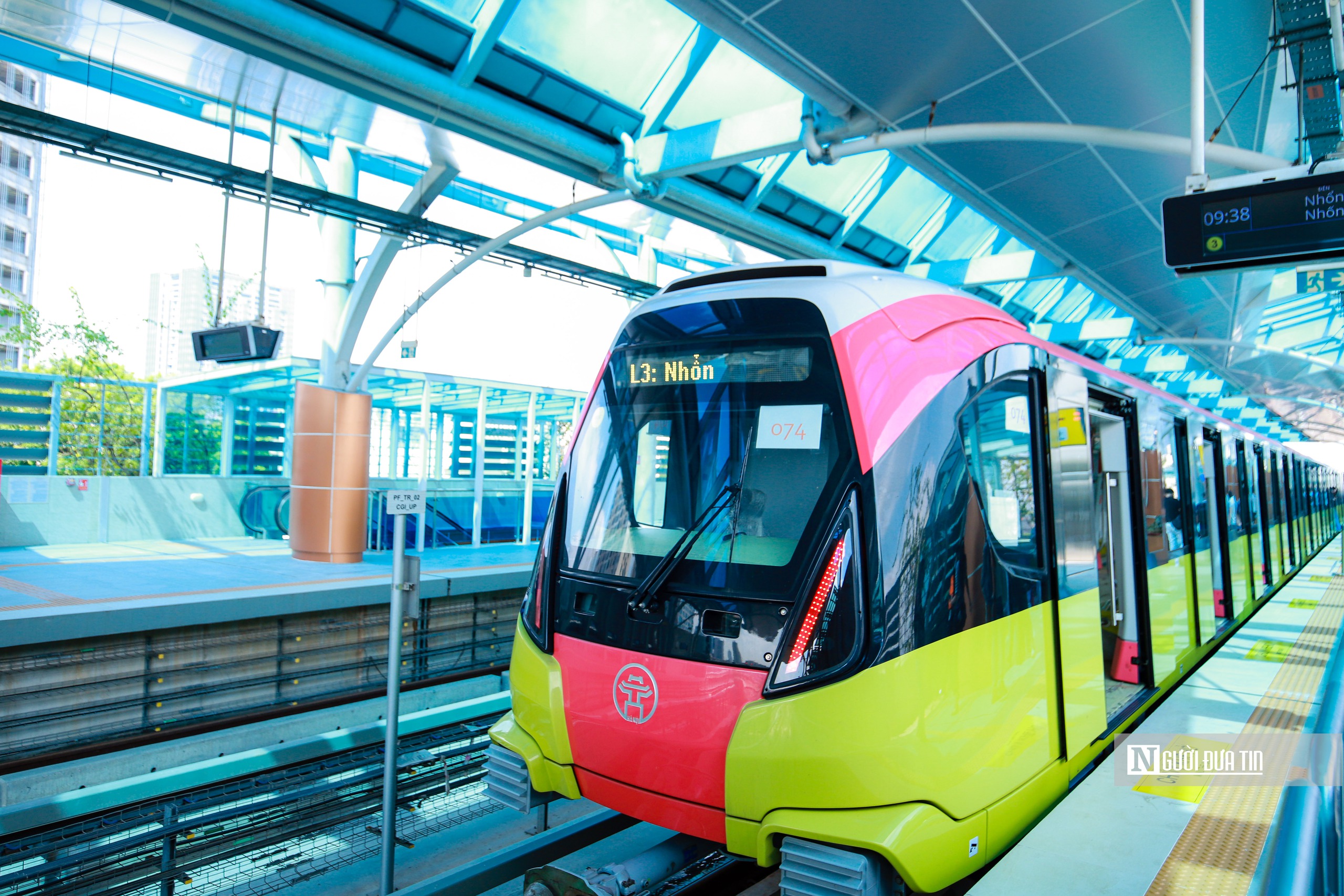 Metro Nhổn - Cầu Giấy phục vụ trên 6,4 triệu lượt khách sau 1 năm vận hành- Ảnh 1. Metro Nhổn - Cầu Giấy phục vụ trên 6,4 triệu lượt khách sau 1 năm vận hành- Ảnh 1.