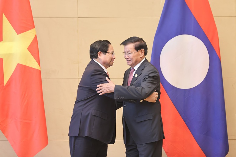 Lãnh đạo Việt Nam - Lào thống nhất tăng cường hợp tác trong các lĩnh vực thăm dò, khảo sát khoáng sản- Ảnh 1. Lãnh đạo Việt Nam - Lào thống nhất tăng cường hợp tác trong các lĩnh vực thăm dò, khảo sát khoáng sản- Ảnh 1.