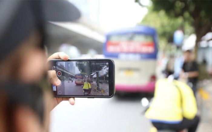 Bản tin 12/9:  Hơn 6 triệu người Việt ở nước ngoài gửi về 16 tỷ USD kiều hối - Ảnh 2.