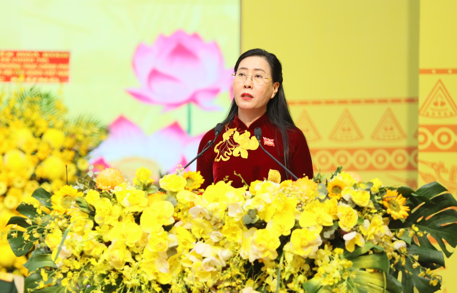 Bí thư Tỉnh ủy Quảng Ngãi: Nhìn thẳng sự thật, đánh giá khách quan thành tựu, hạn chế- Ảnh 2. Bí thư Tỉnh ủy Quảng Ngãi: Nhìn thẳng sự thật, đánh giá khách quan thành tựu, hạn chế- Ảnh 2.