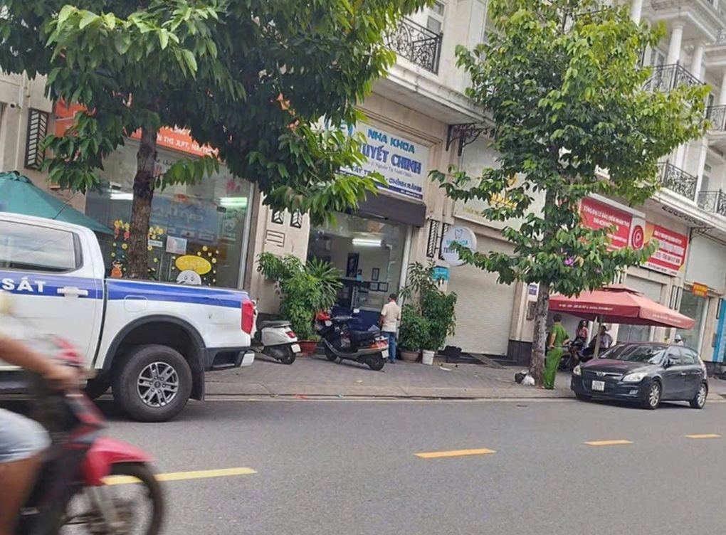 Vụ chủ nha khoa Tuyết Chinh bị bắt và khởi tố: Phát hiện nhiều sai phạm tại phòng khám  - Ảnh 2.