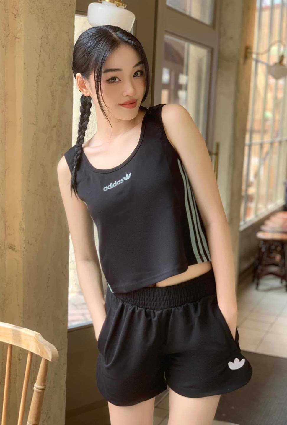 Ngắm nhan sắc đời thường xinh đẹp của Tân Miss Grand Vietnam 2025 - Ảnh 11.