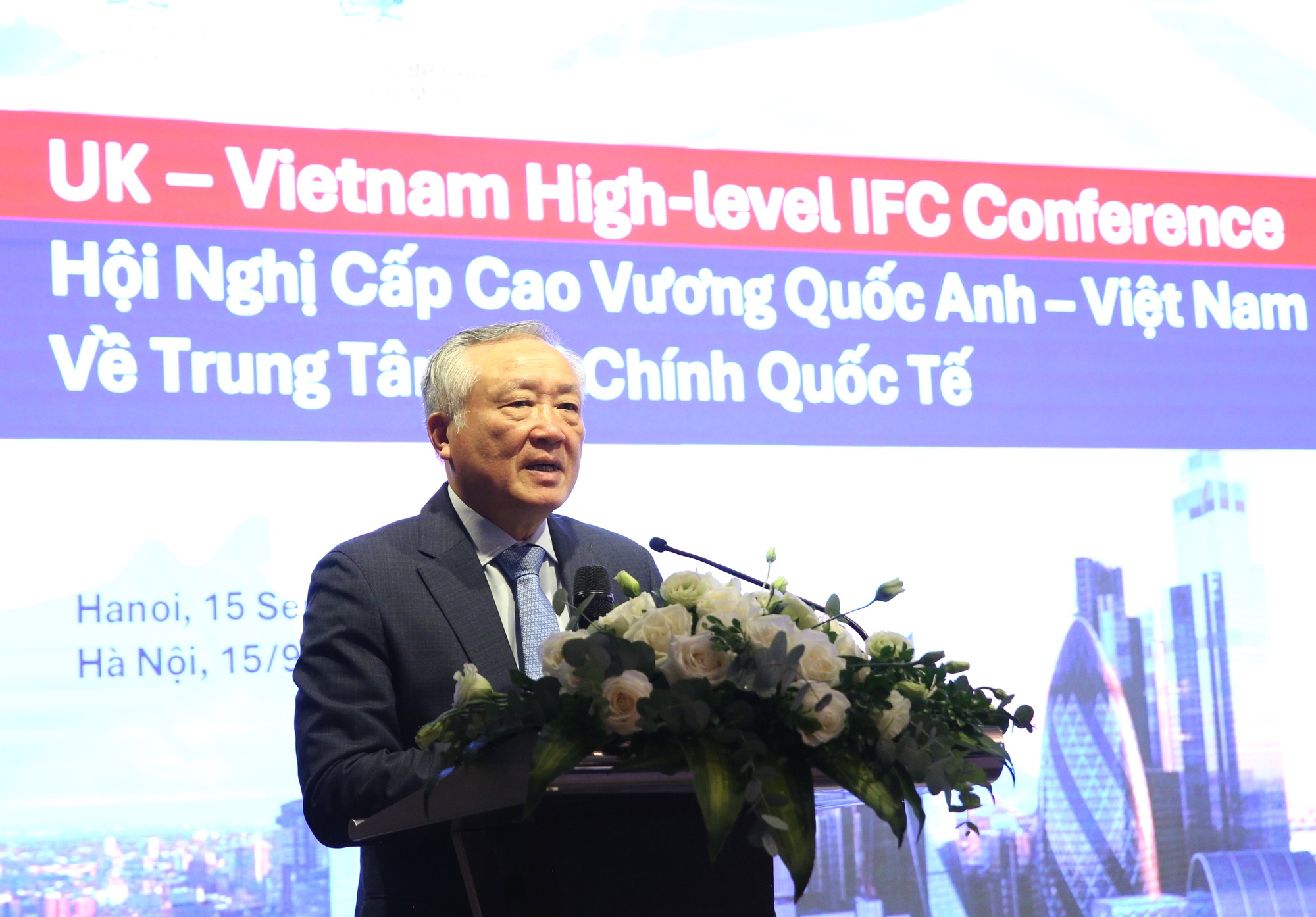 Phó Thủ tướng mong muốn Anh giới thiệu nhà đầu tư đến Trung tâm tài chính - Ảnh 1.