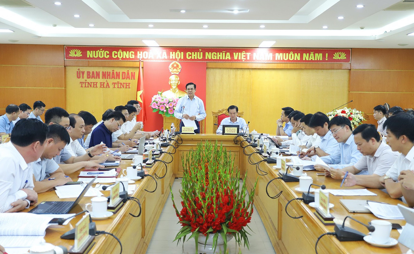 Hà Tĩnh: Đẩy nhanh tiến độ các dự án giao thông, thúc đẩy giải ngân vốn đầu tư công- Ảnh 3.