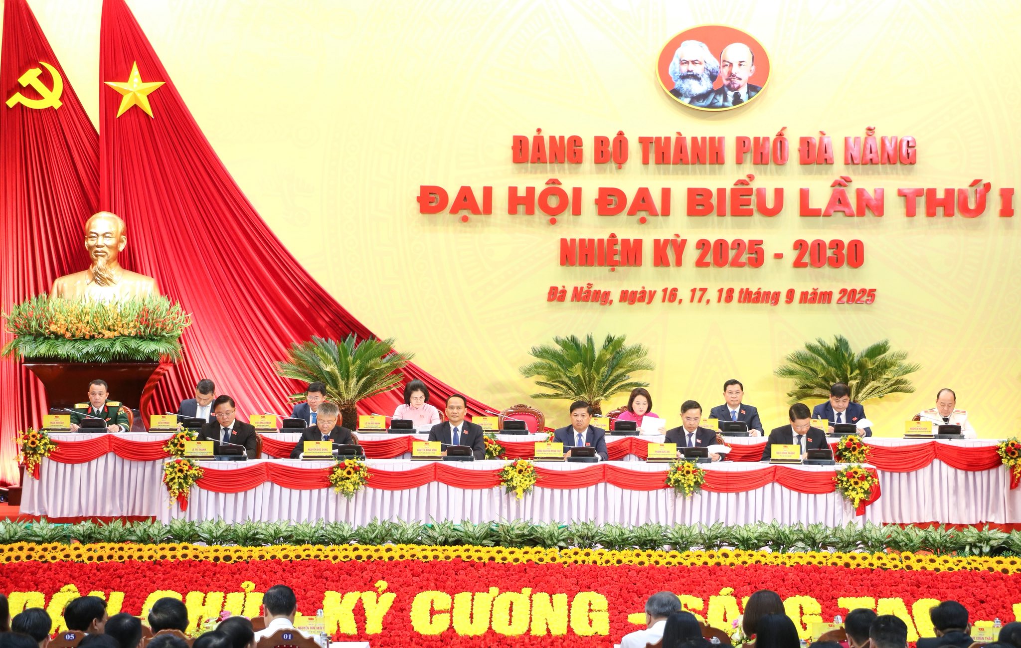 Đại hội Đảng bộ Đà Nẵng: Ba nhiệm vụ đột phá được xác định- Ảnh 2.