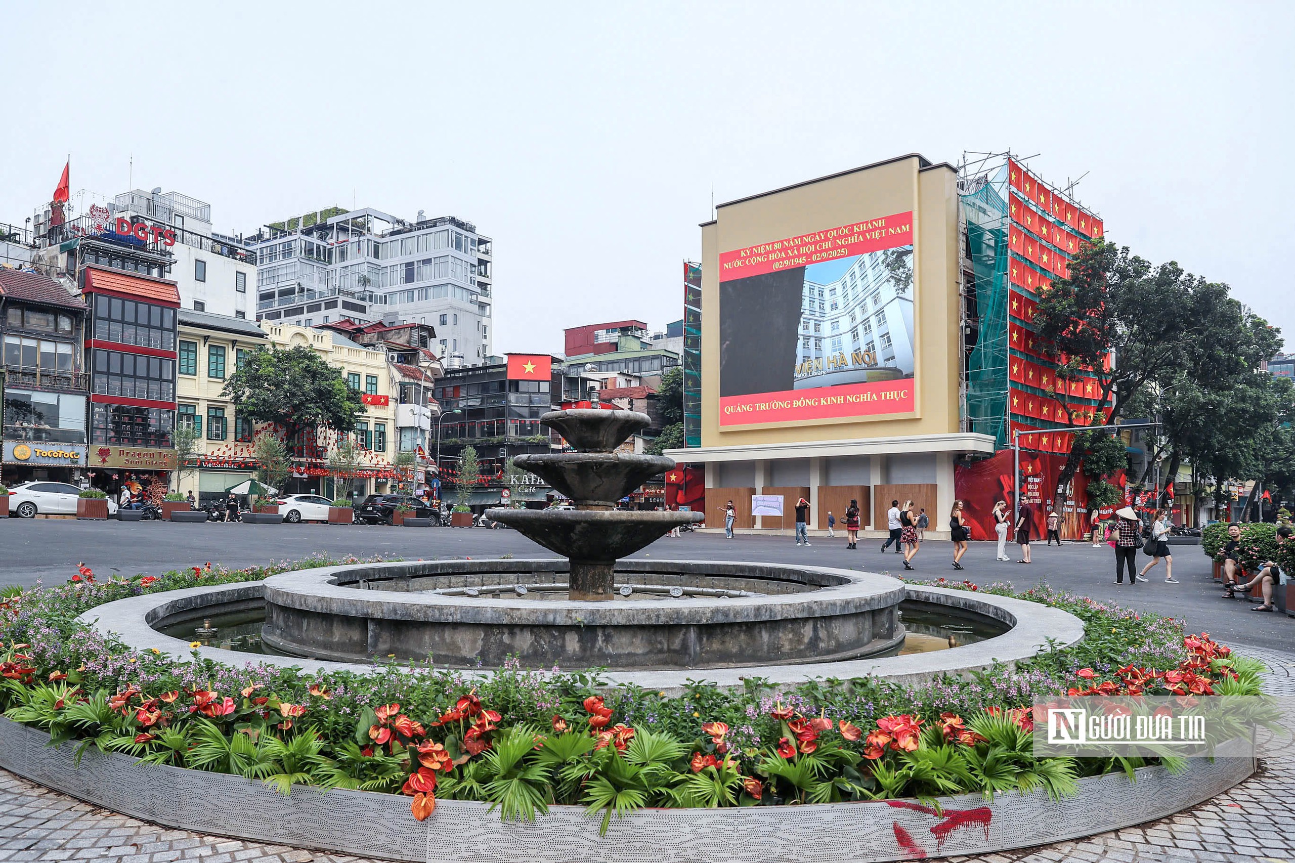 Hà Nội: Không gian hồ Hoàn Kiếm sau 3 tháng cải tạo, chỉnh trang - Ảnh 5.