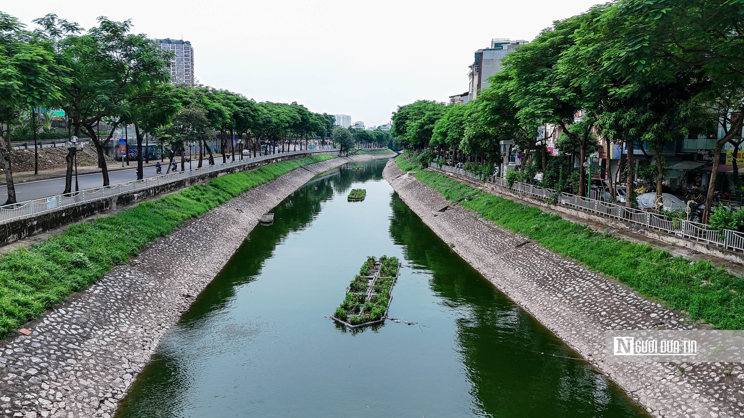 Hà Nội yêu cầu đẩy nhanh tiến độ chỉnh trang 2 bên bờ sông Tô Lịch- Ảnh 1.