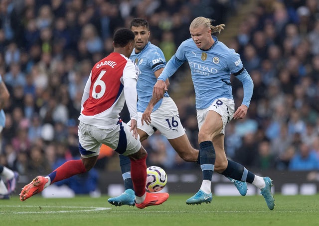 Dự đoán bất ngờ về kết quả trận đấu giữa Arsenal và Man City - Ảnh 1.