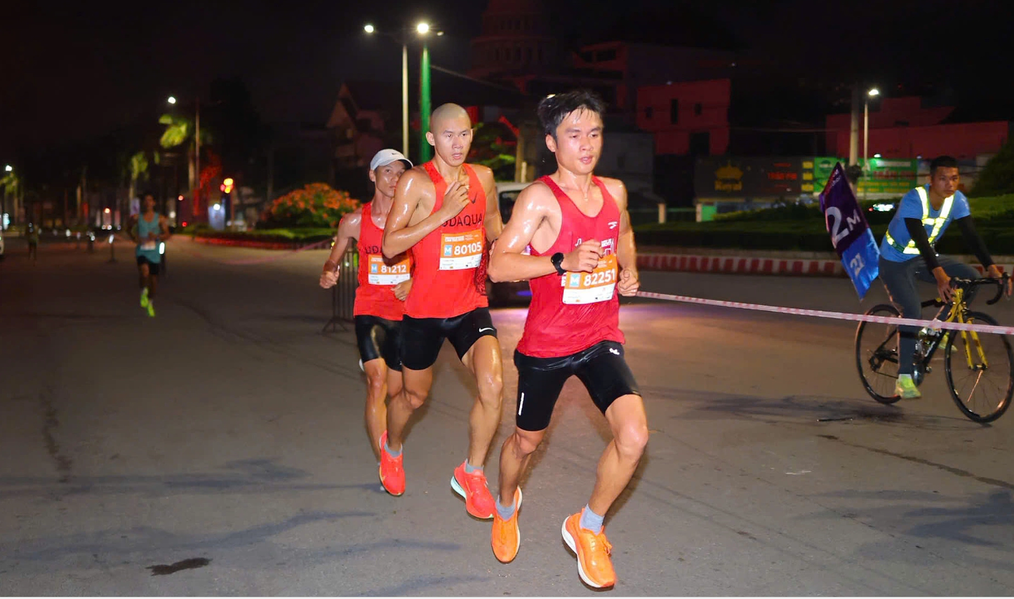 Herbalife Việt Nam đồng hành cùng giải chạy VnExpress Marathon Cần Thơ 2025 - Ảnh 4.