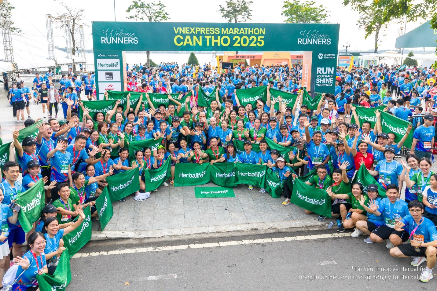 Herbalife Việt Nam đồng hành cùng giải chạy VnExpress Marathon Cần Thơ 2025 - Ảnh 1.