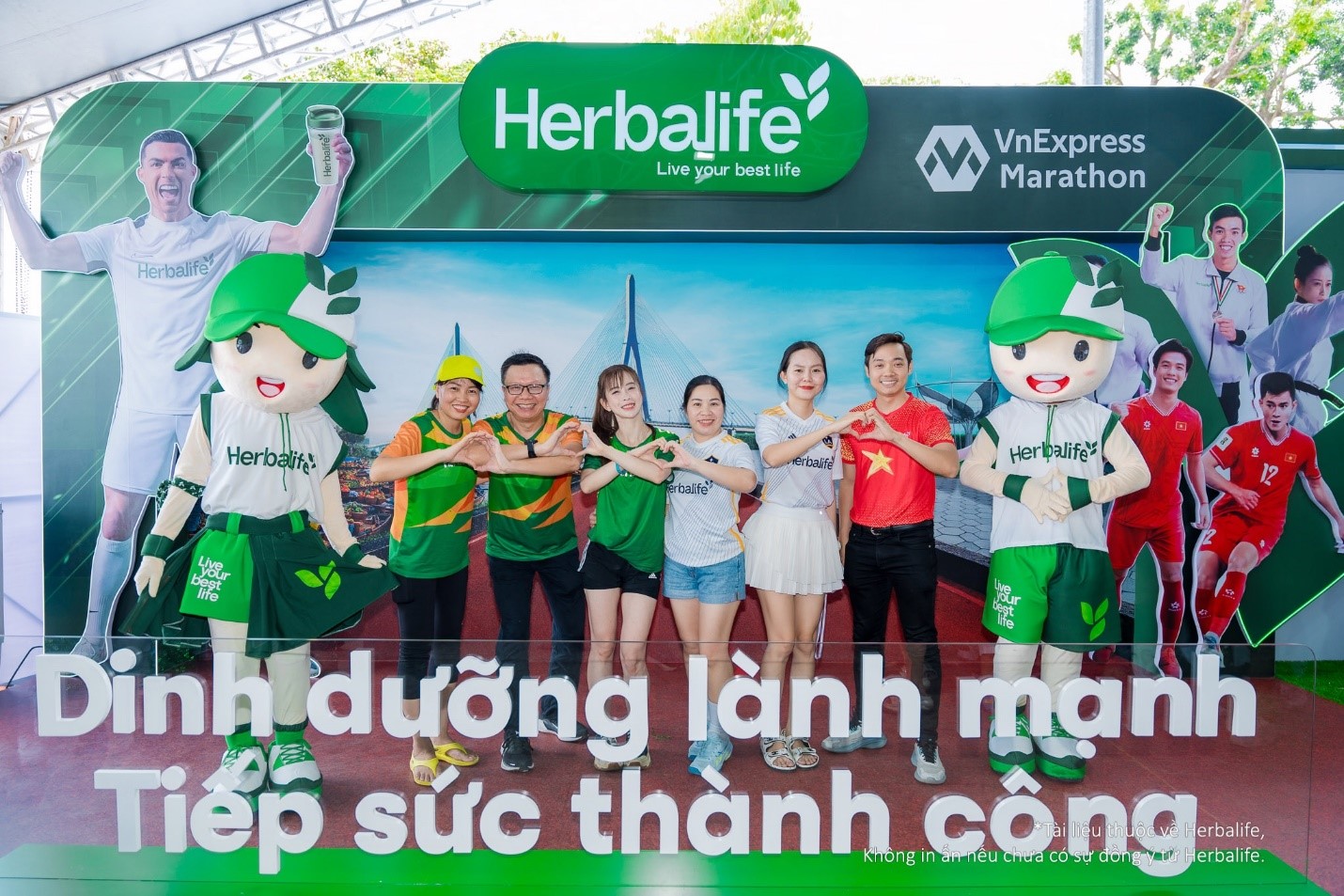 Herbalife Việt Nam đồng hành cùng giải chạy VnExpress Marathon Cần Thơ 2025 - Ảnh 2.