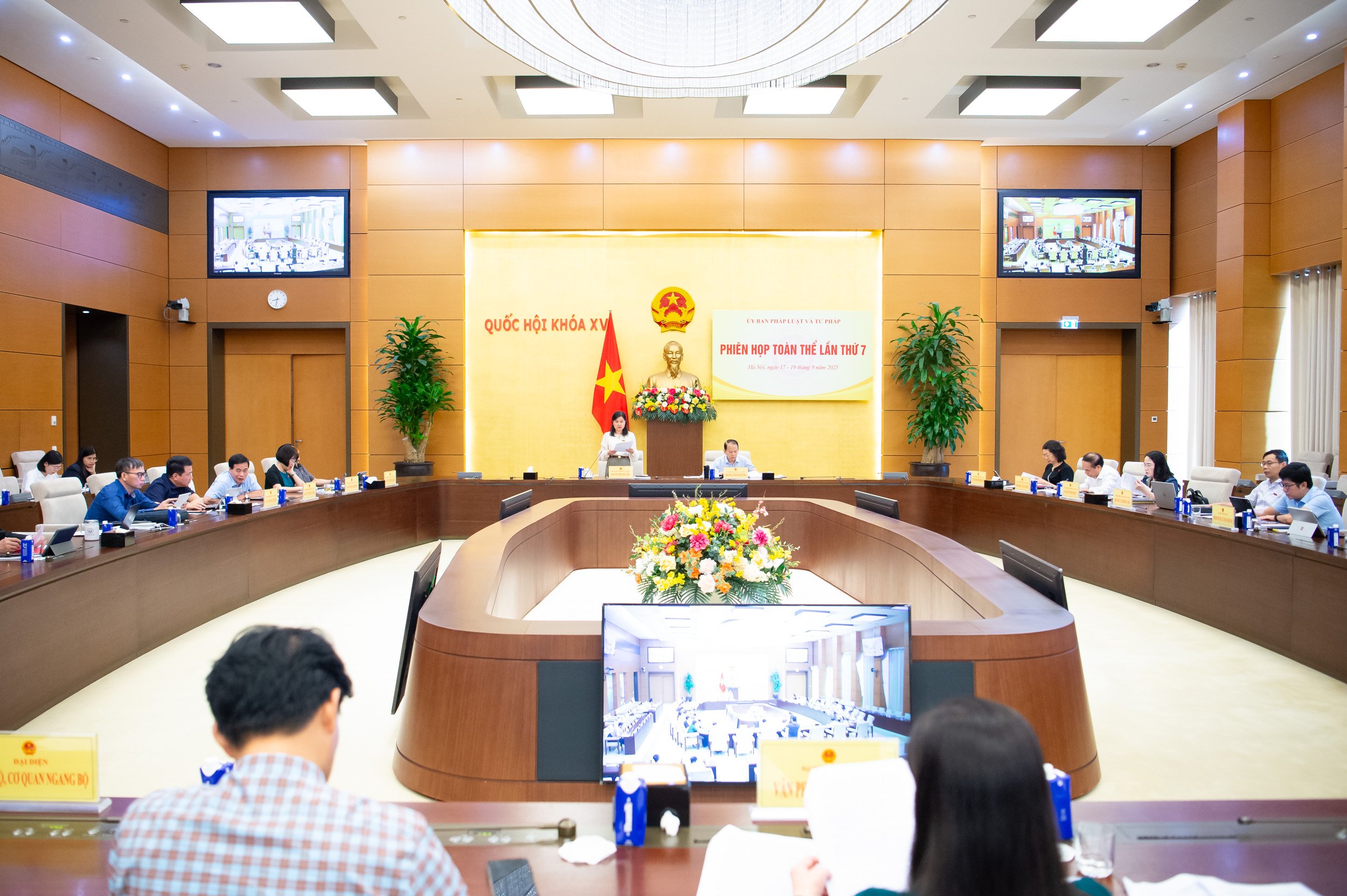 Làm rõ thêm tình trạng thất thoát, lãng phí trong quản lý, sử dụng ngân sách Nhà nước - Ảnh 1.