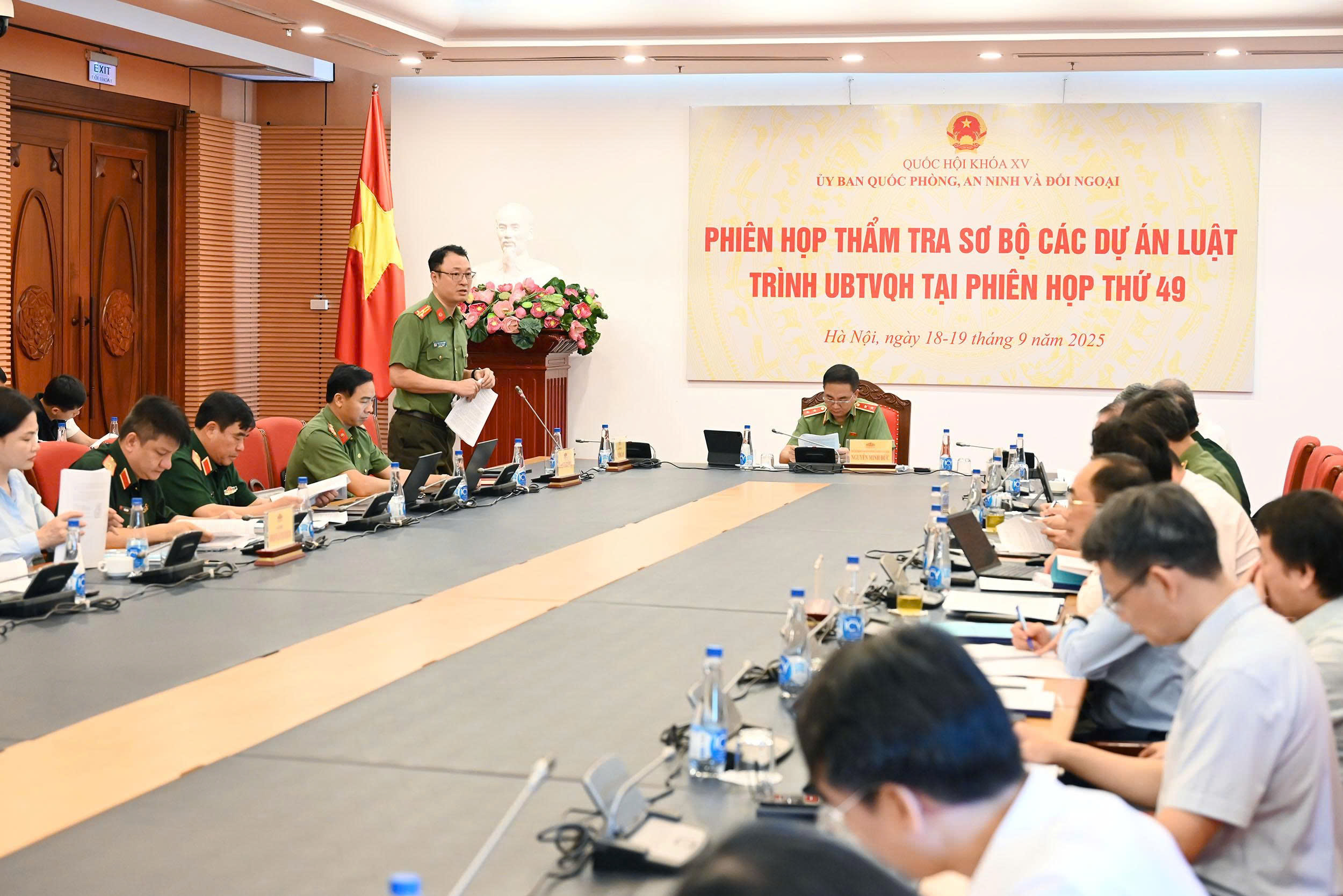 Không để khoảng trống pháp lý về an ninh mạng- Ảnh 1.