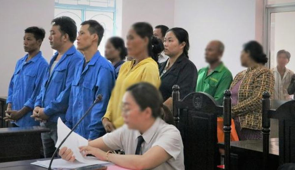 Bi kịch khi người thân tiếp tay "bán" con, cháu ra nước ngoài- Ảnh 1.