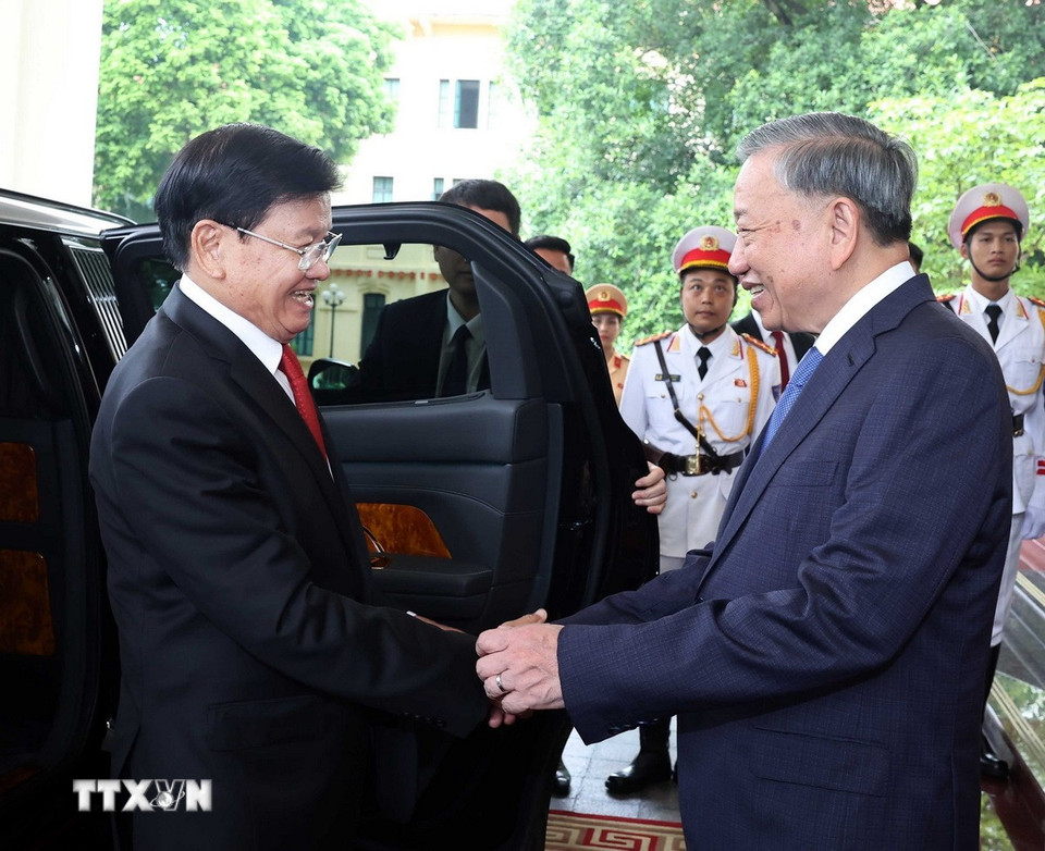 Thành tựu 80 năm của Việt Nam cũng là thành tựu chung của quan hệ Việt - Lào- Ảnh 1. Thành tựu 80 năm của Việt Nam cũng là thành tựu chung của quan hệ Việt - Lào- Ảnh 1.