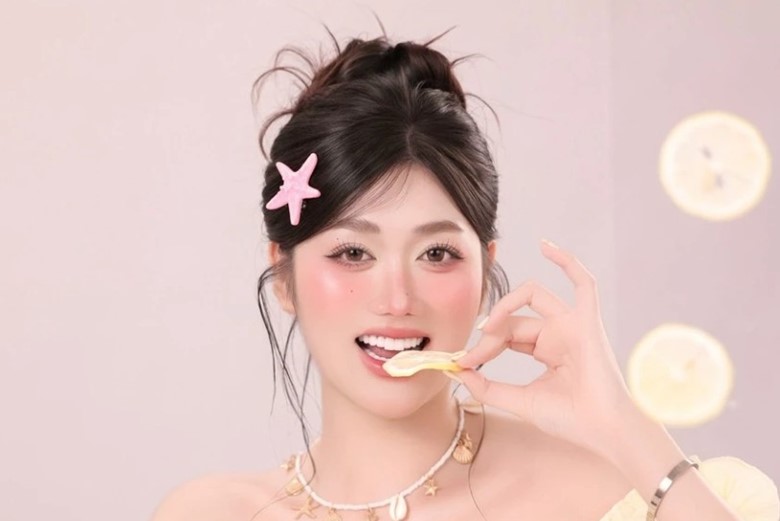 Bạn gái tin đồn của tiền đạo Đình Bắc khoe nhan sắc xinh đẹp - Ảnh 1.