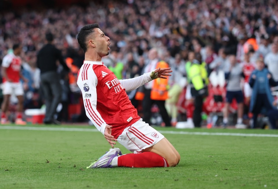 HLV Arteta giải thích về quyết định gây tranh cãi trong trận đấu với Man City - Ảnh 1. HLV Arteta giải thích về quyết định gây tranh cãi trong trận đấu với Man City - Ảnh 1.