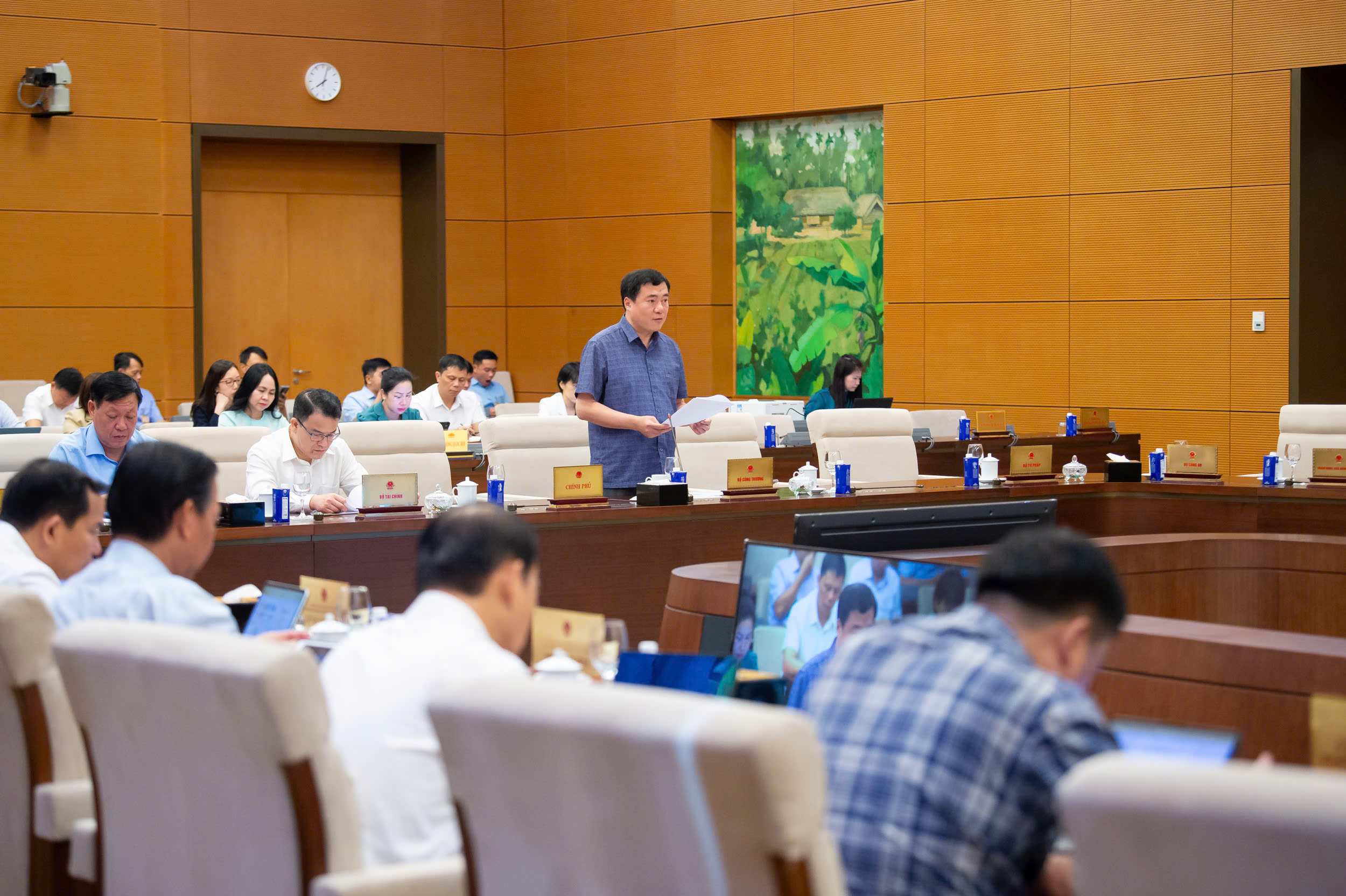 Bổ sung trách nhiệm của các chủ thể tham gia hoạt động bán hàng livestream - Ảnh 2.