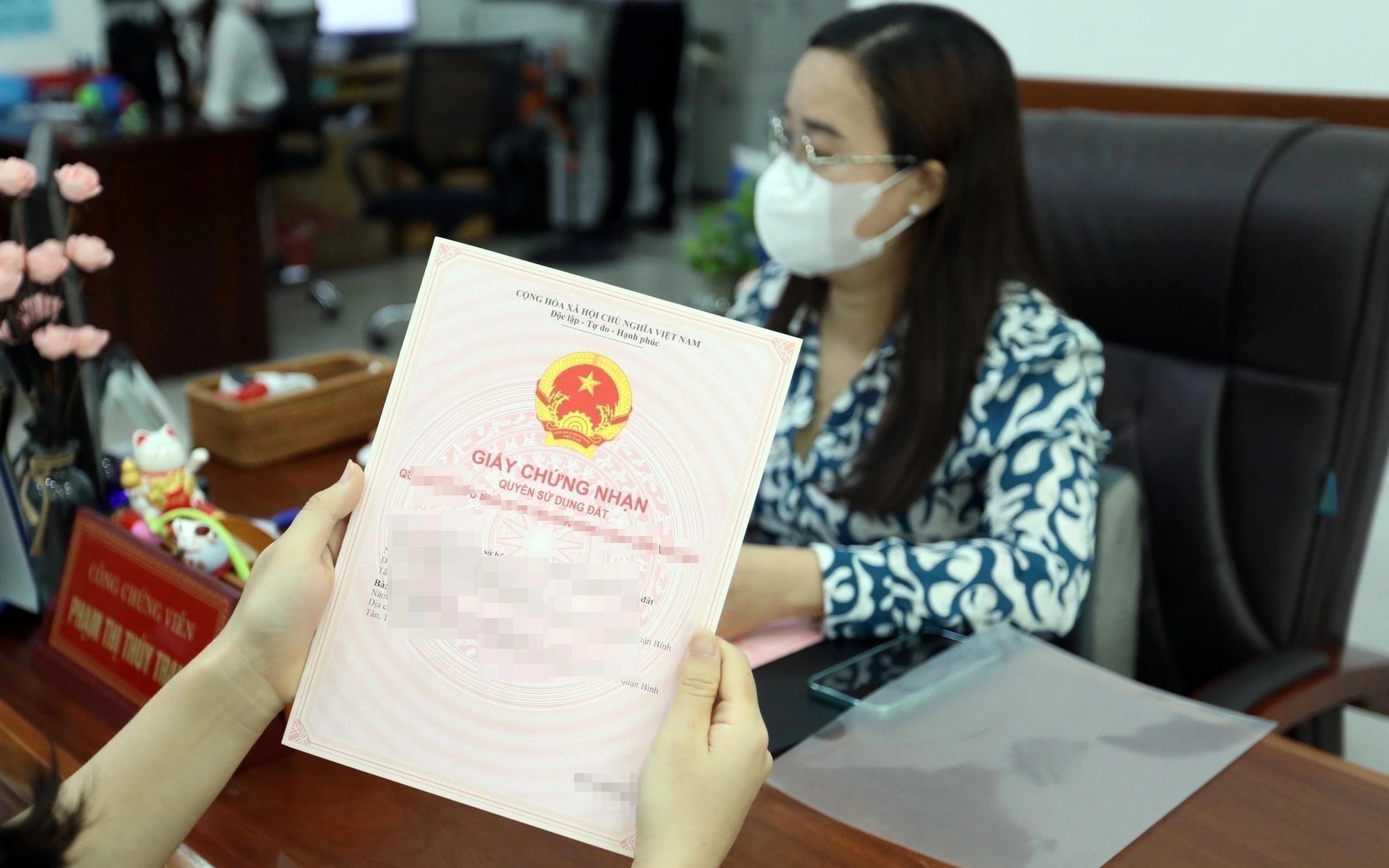 Quy định mới về thời hạn cấp sổ đỏ lần đầu, ai cũng nên biết - Ảnh 2.