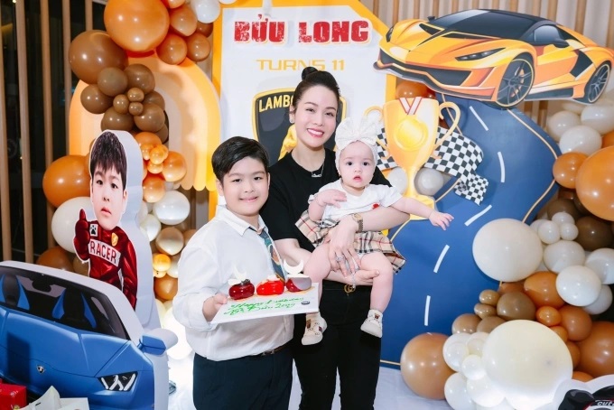 Ca sĩ Nhật Kim Anh ra mặt bênh vực tình mới của chồng cũ - Ảnh 1.