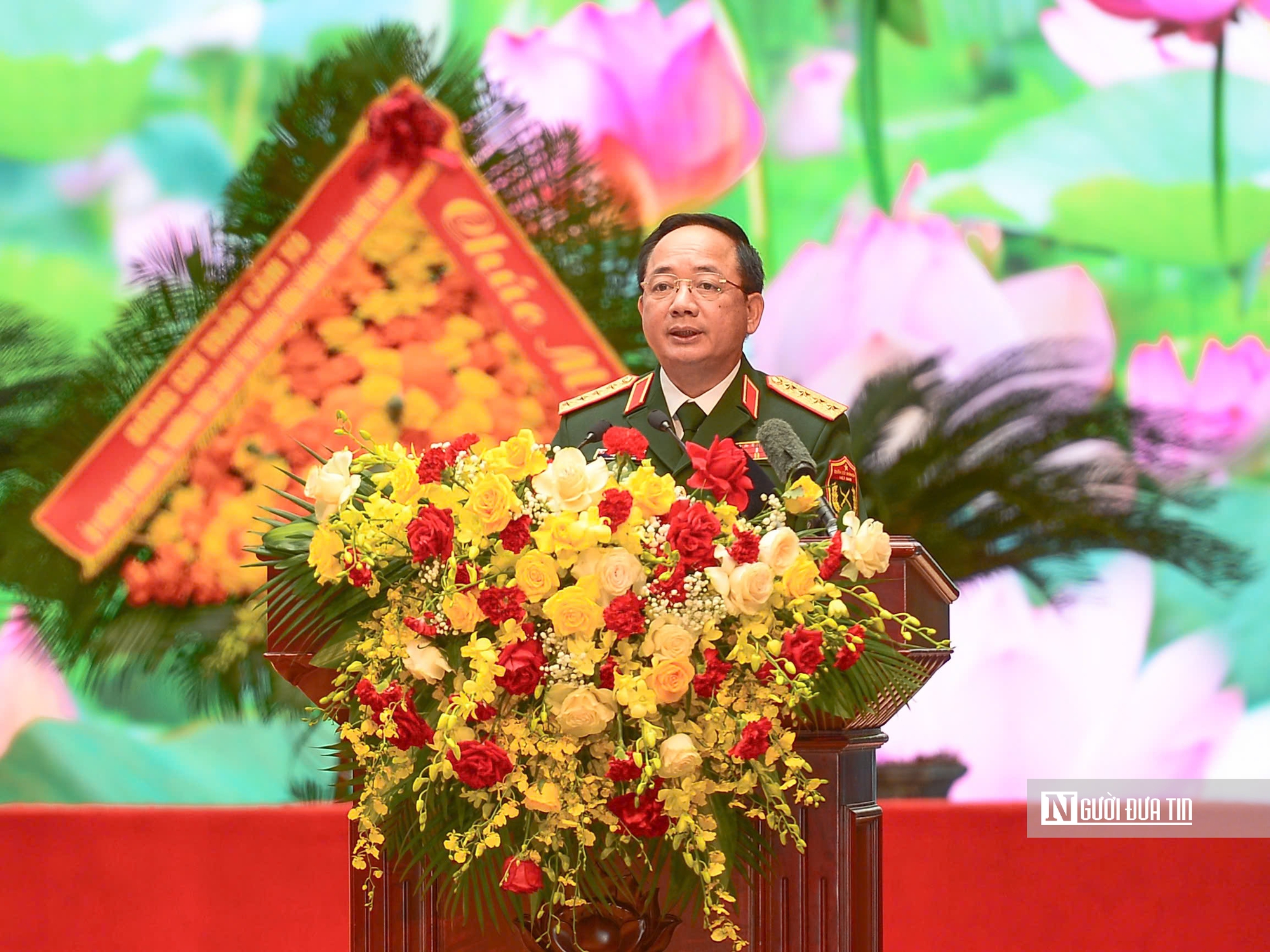 Tổng Bí thư: Toàn quân chấn chỉnh những biểu hiện hình thức, tránh chạy theo chỉ tiêu bề nổi - Ảnh 12.