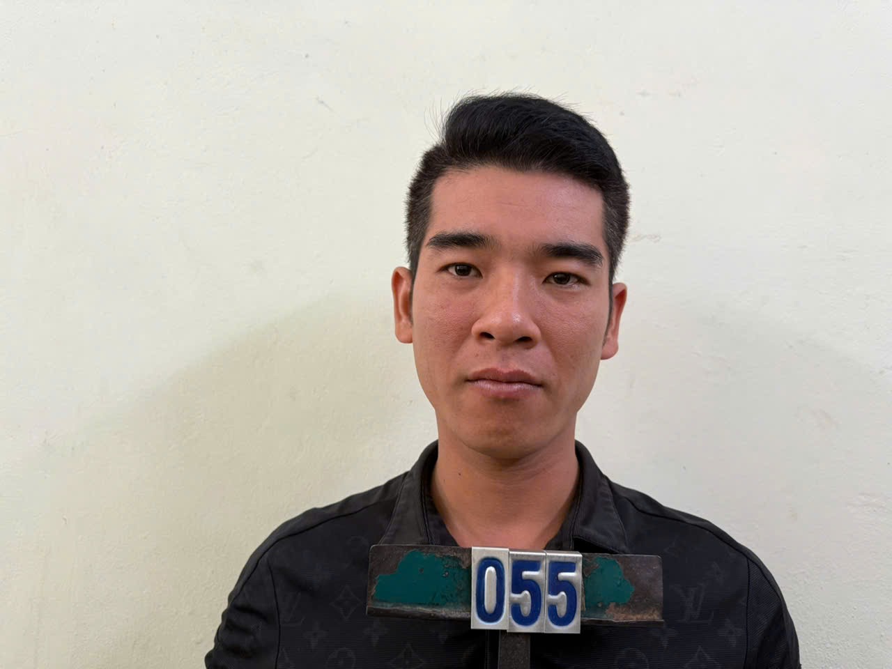 Đánh bạc trên mạng, người đàn ông bị khởi tố- Ảnh 1. Đánh bạc trên mạng, người đàn ông bị khởi tố- Ảnh 1.