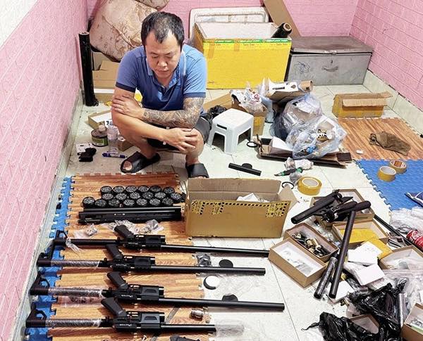 Hành trình triệt phá đường dây sản xuất buôn bán, tàng trữ trái phép vũ khí liên tỉnh- Ảnh 1.