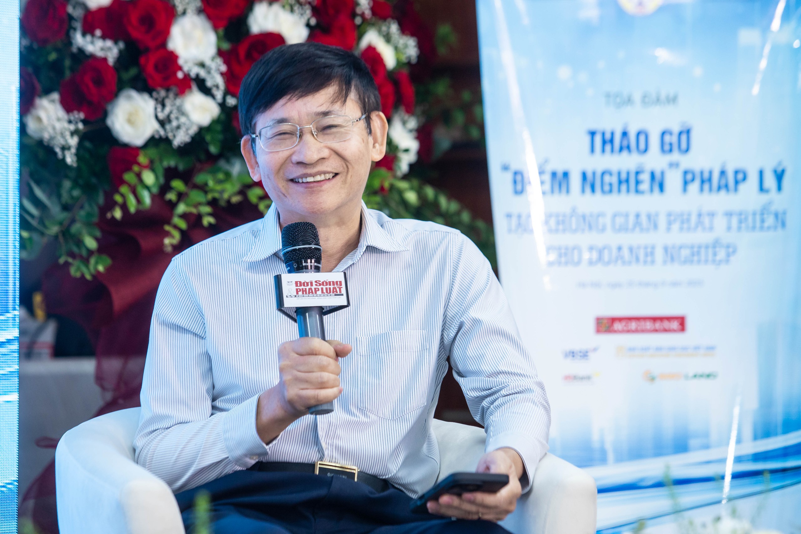 Nghị quyết 68 và 66: Bước ngoặt trong xây dựng, thực thi pháp luật- Ảnh 1.