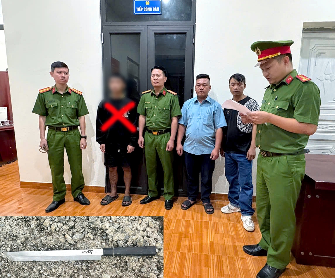 Bắt thiếu niên 17 tuổi cầm đầu nhóm dùng dao chém người trong đêm - Ảnh 1.