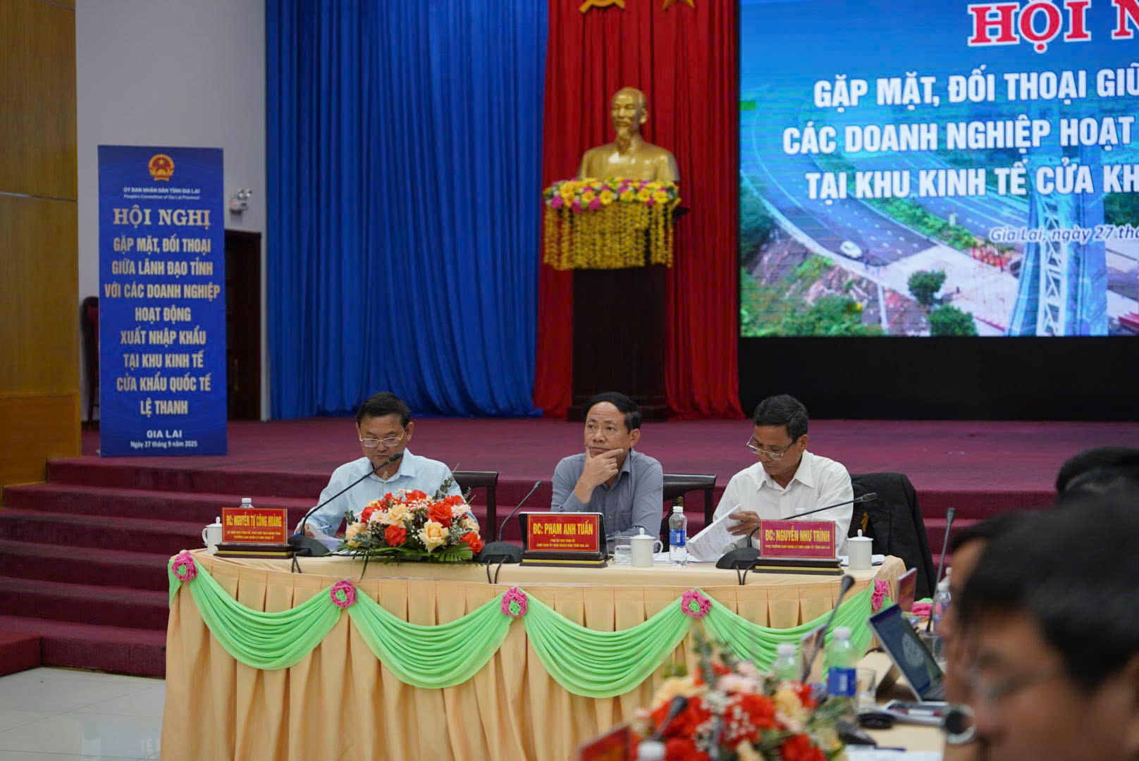 Doanh nghiệp xuất khẩu Gia Lai gặp khó vì "85km phải 8 lần kiểm tra giấy tờ"- Ảnh 2.