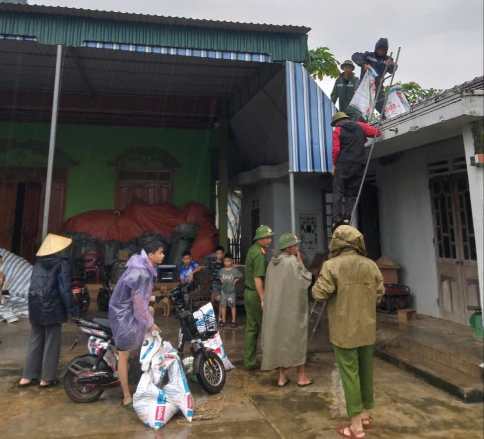 Nghệ An lên phương án di dời hàng nghìn hộ dân đến nơi an toàn trước bão số 10- Ảnh 4.