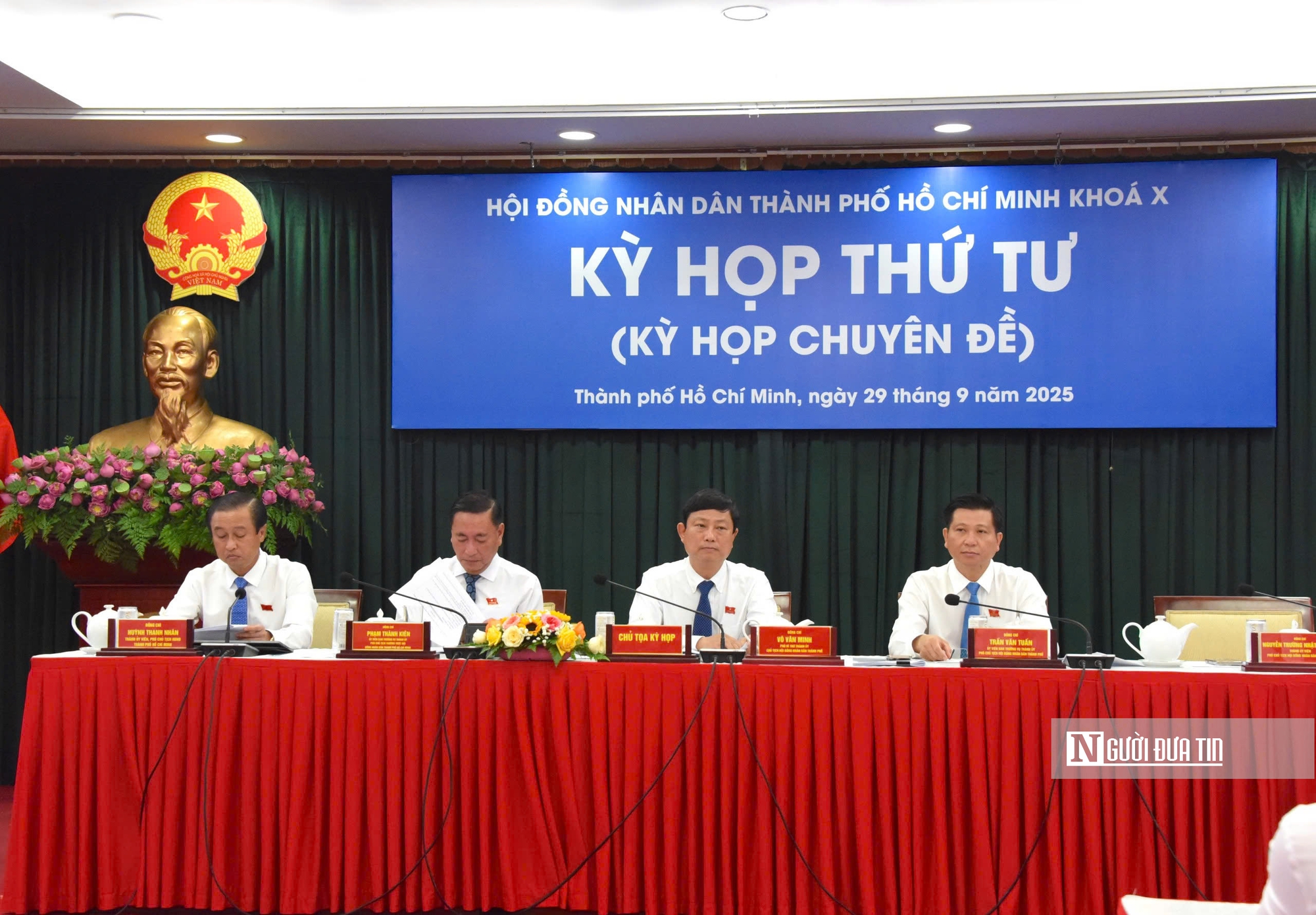 Chủ tịch HĐND Tp.HCM: HĐND và UBND phải cùng hành động, không để các nút thắt kéo dài thêm 10 năm- Ảnh 2.