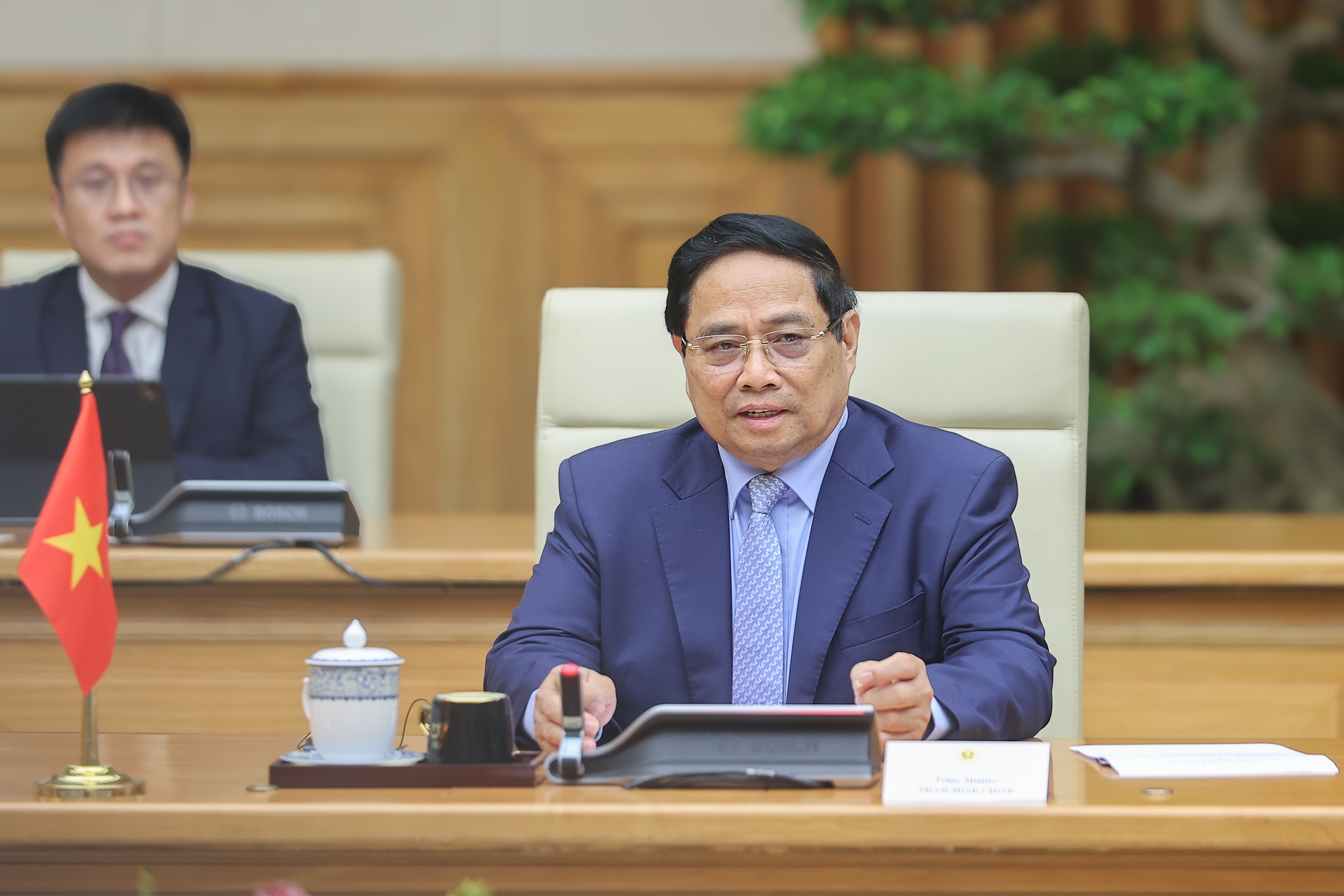 Thủ tướng Phạm Minh Chính tiếp Chủ tịch Duma Quốc gia Nga - Ảnh 2.