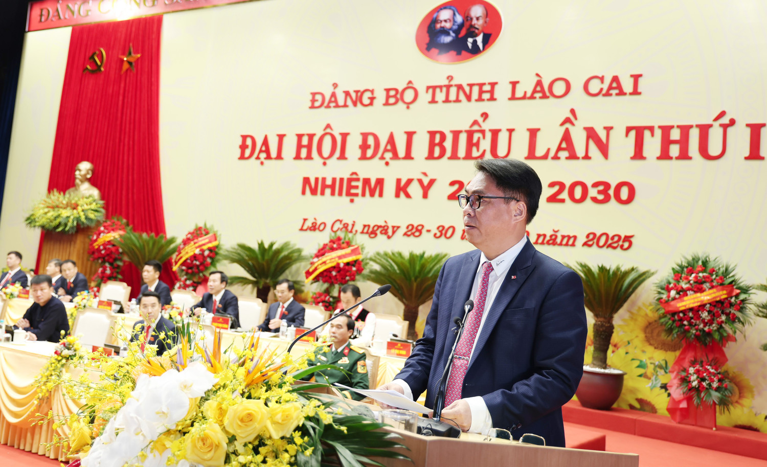 Ông Trịnh Việt Hùng được chỉ định giữ chức Bí thư Tỉnh uỷ Lào Cai - Ảnh 1.