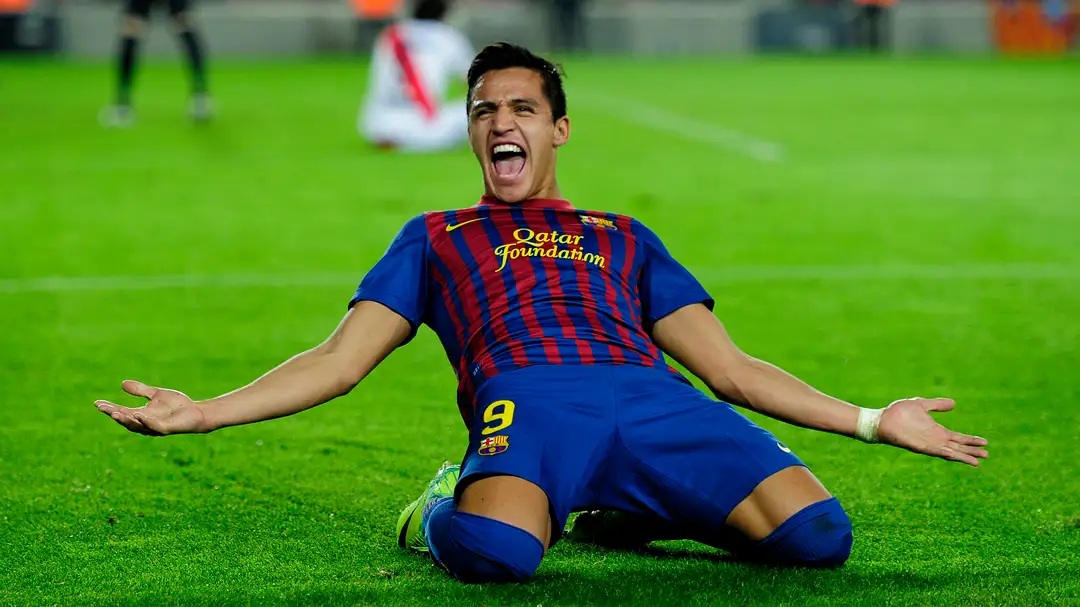 Lamine Yamal có phản ứng bất ngờ khi Sanchez trở lại La Liga - Ảnh 1. Lamine Yamal có phản ứng bất ngờ khi Sanchez trở lại La Liga - Ảnh 1.