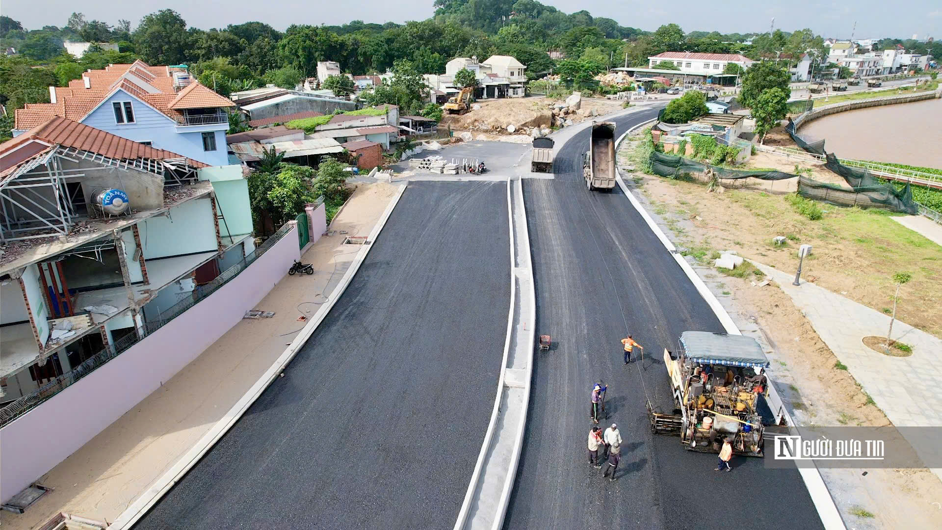 Đường ven sông Đồng Nai đang tăng tốc về đích - Ảnh 8.